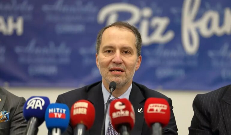 Yeniden Refah Partisi Genel Başkanı Erbakan, Çorum’da yaptığı konuşmayı açıkladı.