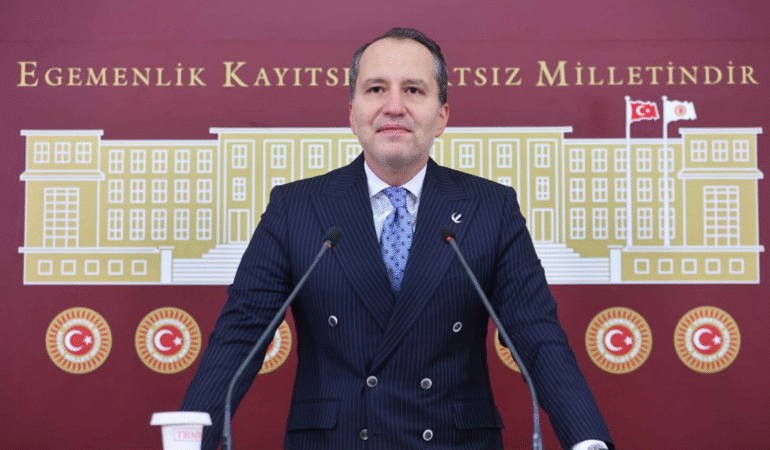 Erbakan, Sumud Filosu’na Katılan Gönüllülere Teşekkür Etti